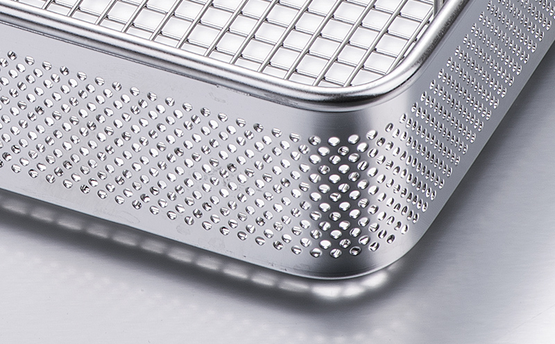 Instrument basket (CAM piercing)- detail